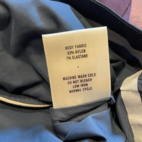 Tracksmith light weight color block running jacket size small - Picture 5 of 9